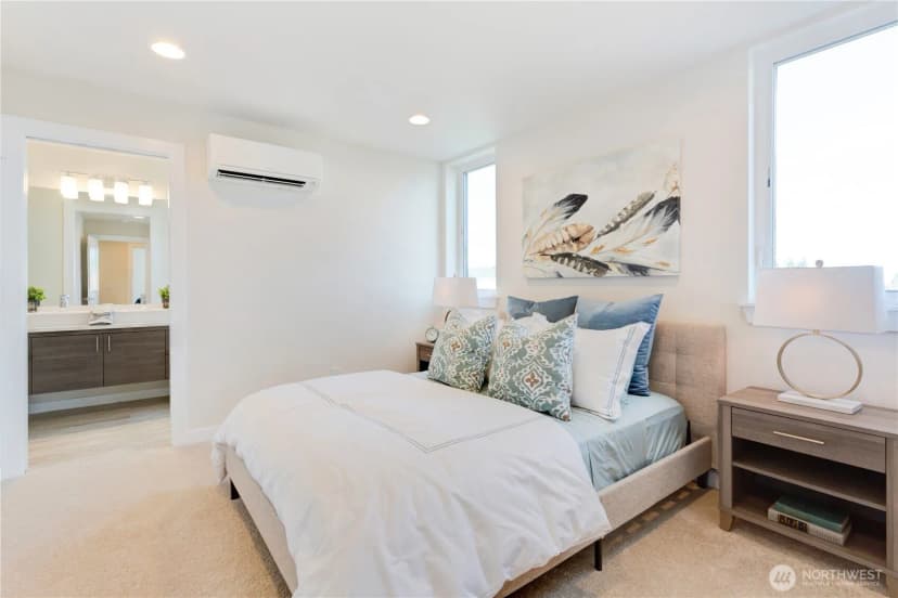 Property photo for 9229 B 16th Avenue Sw, Seattle photo 19