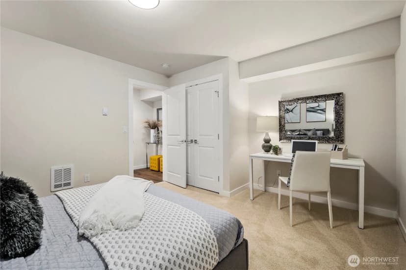 Property photo for 9229 B 16th Avenue Sw, Seattle photo 11