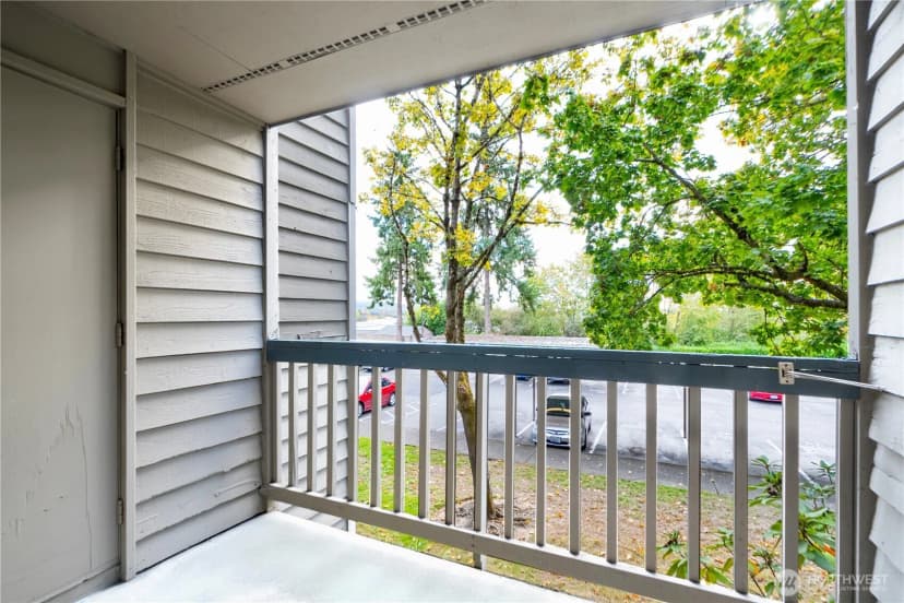 Property photo for 611 Sw 5th Court #a206, Renton photo 11
