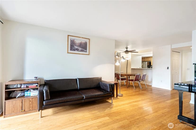 Property photo for 611 Sw 5th Court #a206, Renton photo 8
