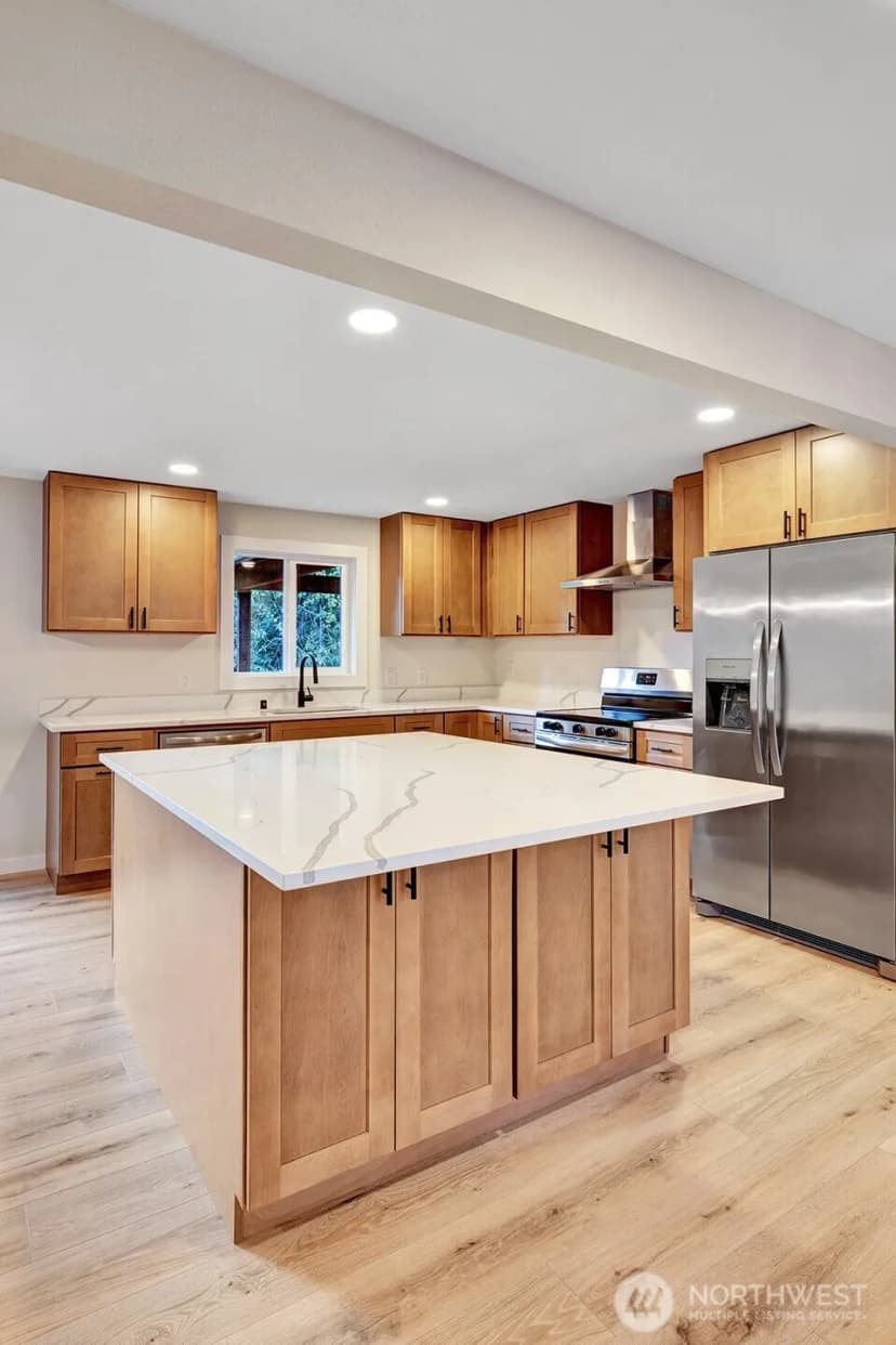 Property photo for 317 S 116th Street, Burien photo 7