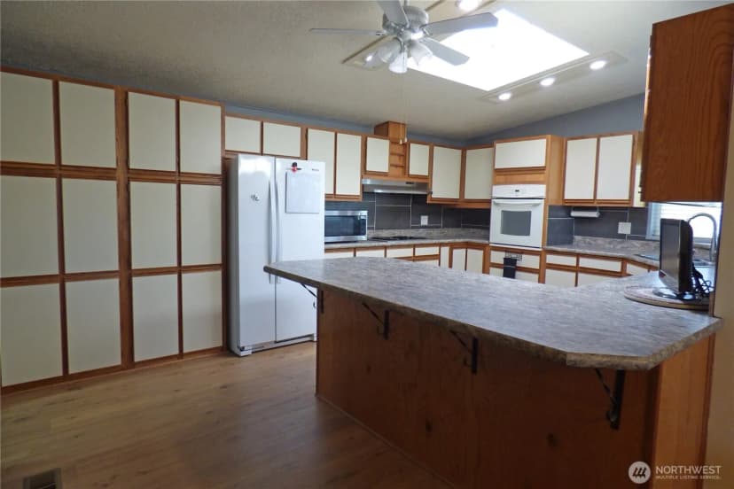 Property photo for 706 Dennis Street Se #81, Tumwater photo 9