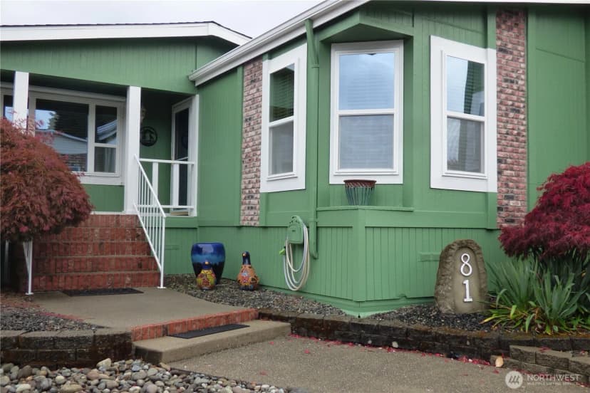 Property photo for 706 Dennis Street Se #81, Tumwater photo 2