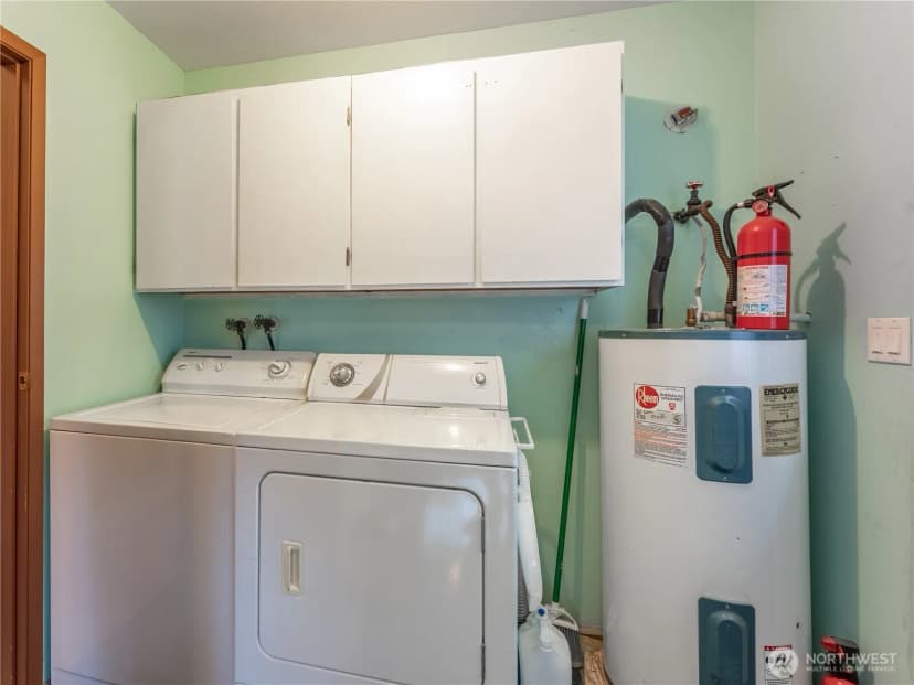 Property photo for 5 Delaware Avenue, Rock Island photo 24