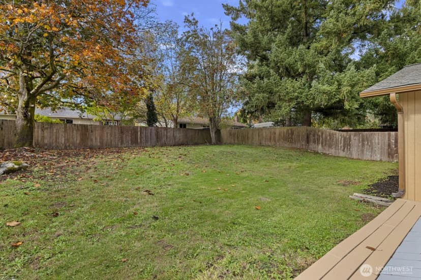 Property photo for 22620 1st Place W, Bothell photo 16