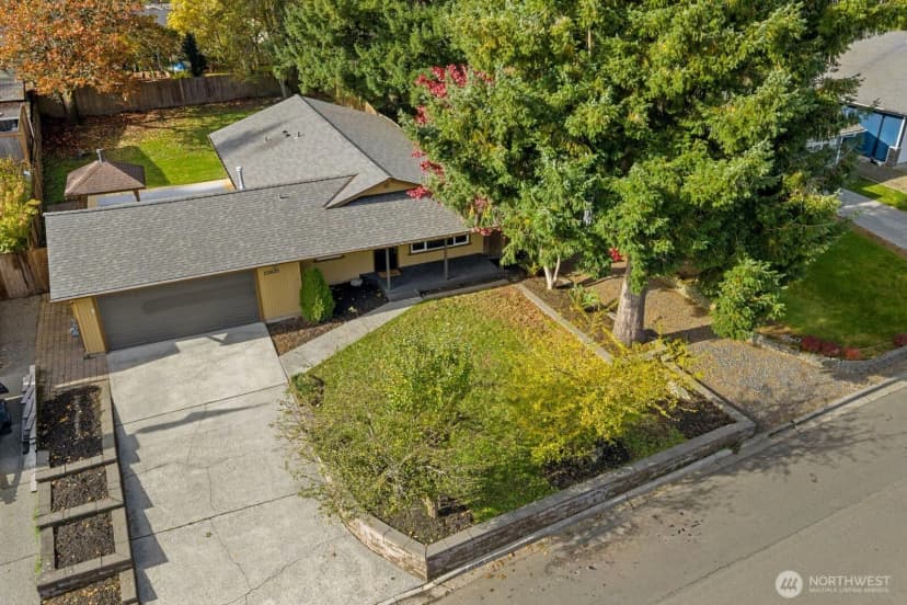 Property photo for 22620 1st Place W, Bothell photo 23