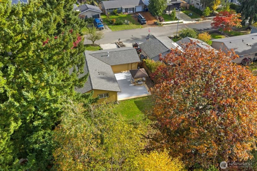Property photo for 22620 1st Place W, Bothell photo 25