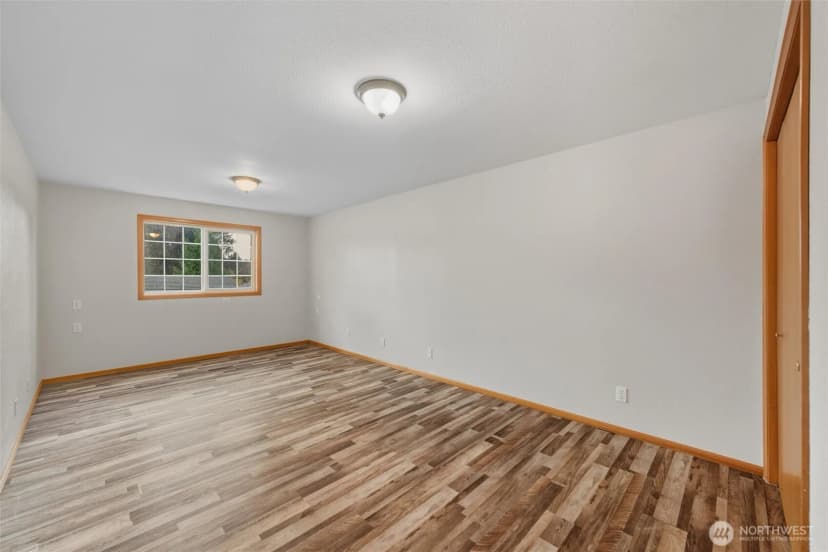 Property photo for 1172 Edgewater Lane, Lynden photo 31