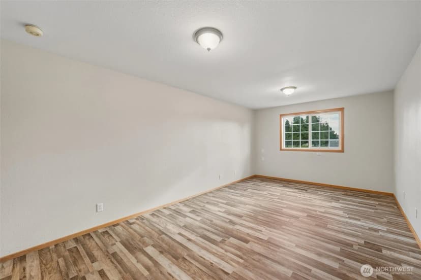 Property photo for 1172 Edgewater Lane, Lynden photo 32