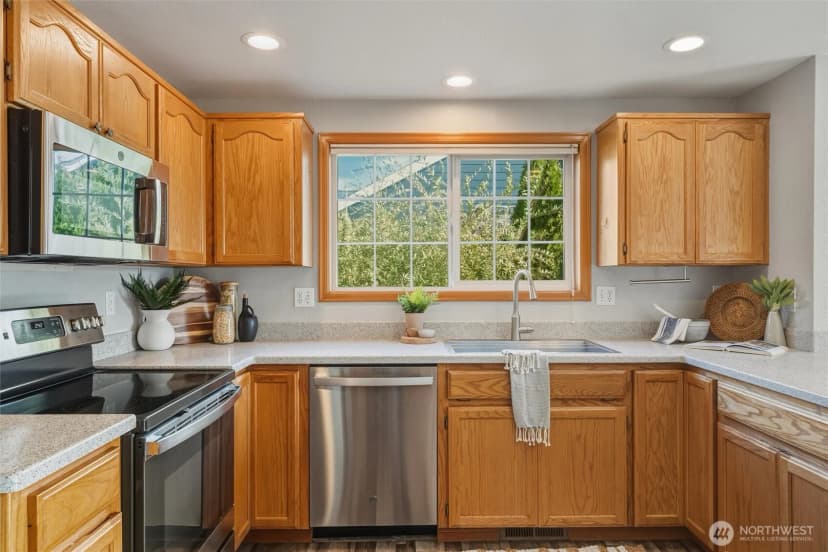 Property photo for 1172 Edgewater Lane, Lynden photo 12