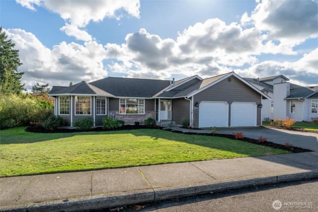 Property photo for 1172 Edgewater Lane, Lynden photo 2