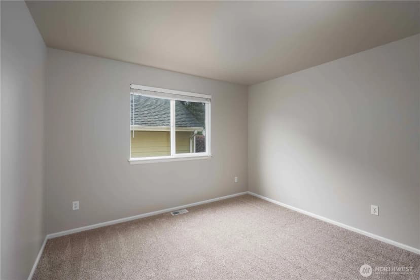 Property photo for 9702 S 230th Place, Kent photo 24