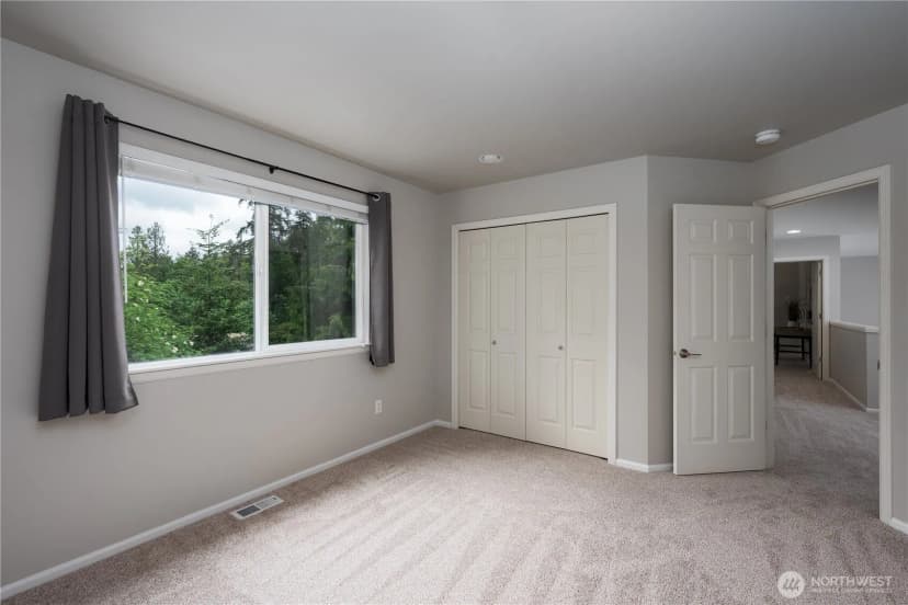 Property photo for 9702 S 230th Place, Kent photo 22