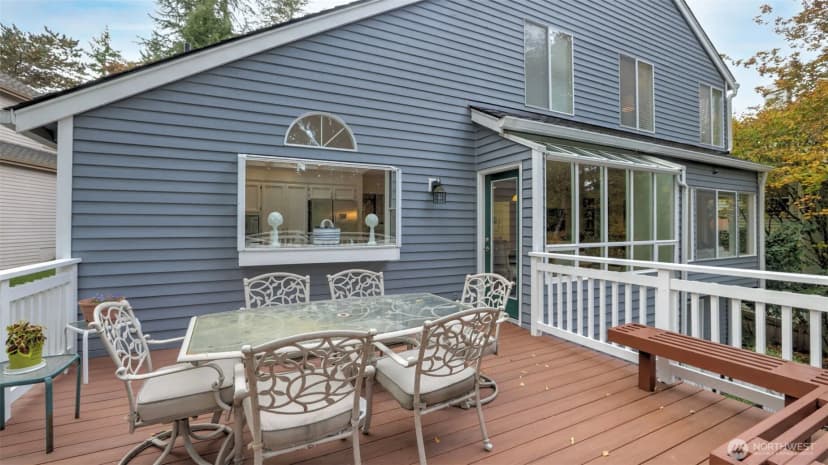 Property photo for 4352 243rd Avenue Se, Sammamish photo 30