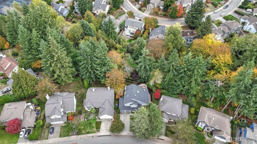 Property photo for 4352 243rd Avenue Se, Sammamish photo 36