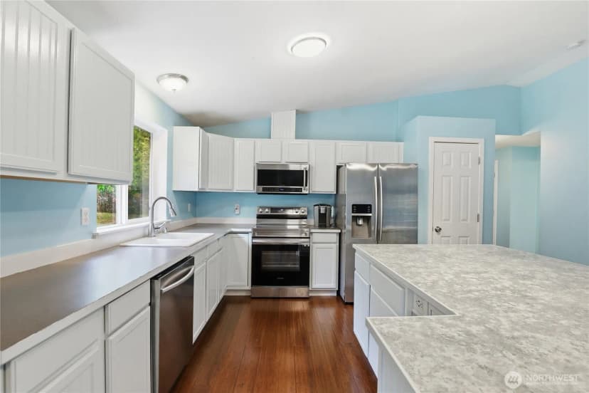 Property photo for 463 Meadowood Drive W, Seabeck photo 7