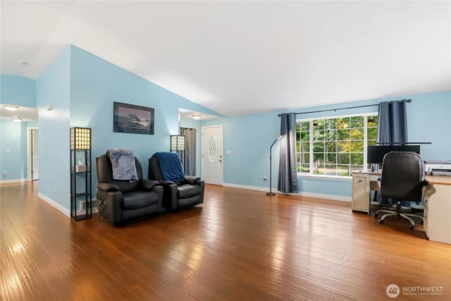 Property photo for 463 Meadowood Drive W, Seabeck photo 4
