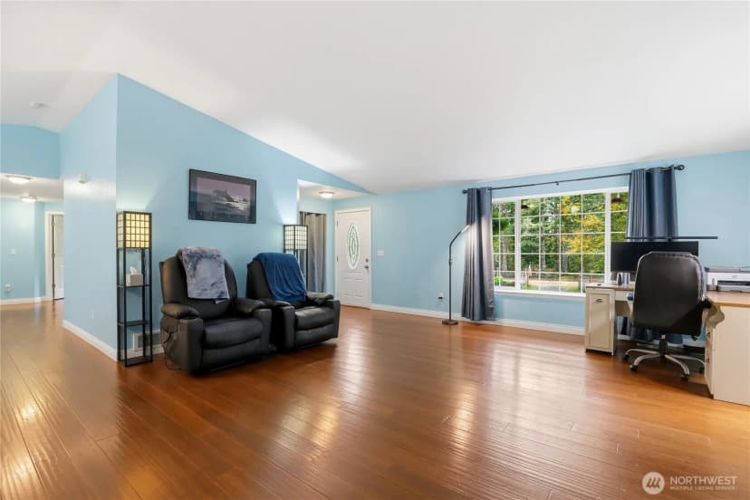 Property photo for 463 Meadowood Drive W, Seabeck photo 4