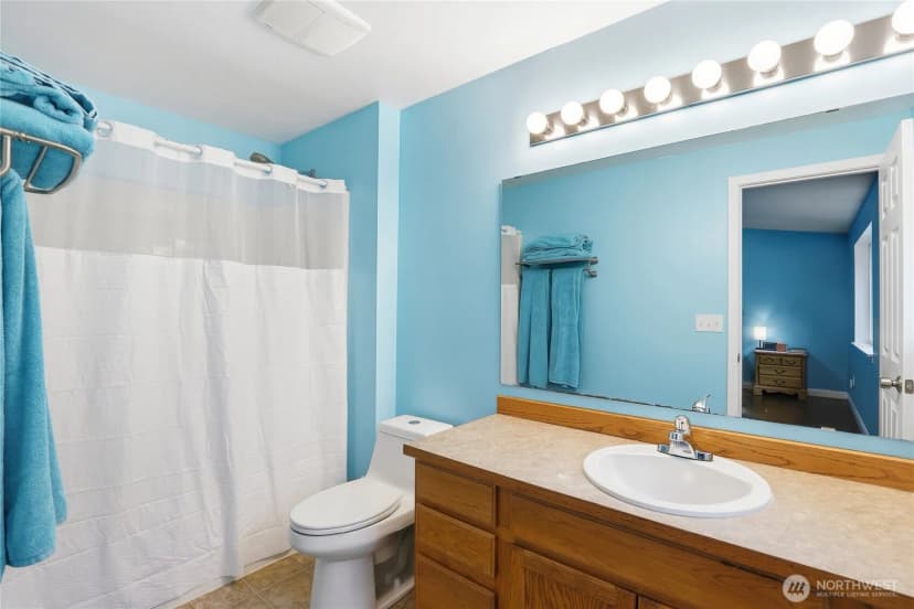 Property photo for 463 Meadowood Drive W, Seabeck photo 13