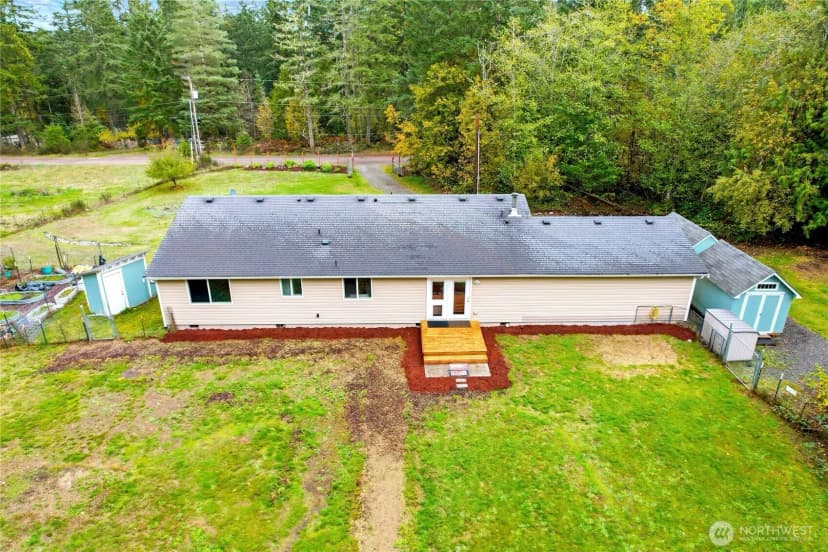Property photo for 463 Meadowood Drive W, Seabeck photo 21