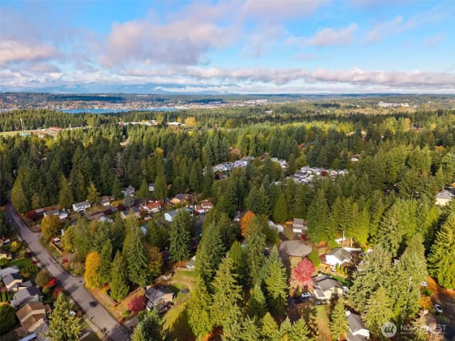 Property photo for 7237 Harvard Court Nw, Bremerton photo 3