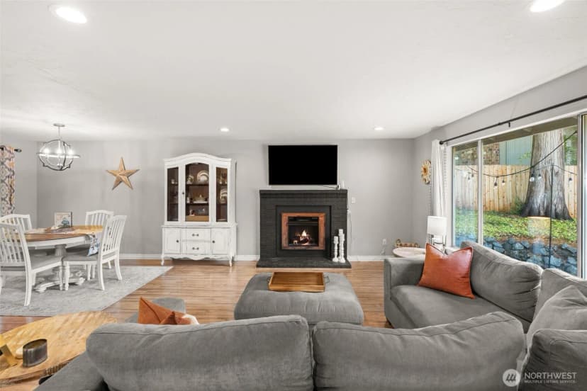Property photo for 7237 Harvard Court Nw, Bremerton photo 8