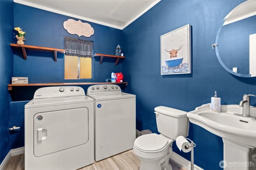Property photo for 7237 Harvard Court Nw, Bremerton photo 23