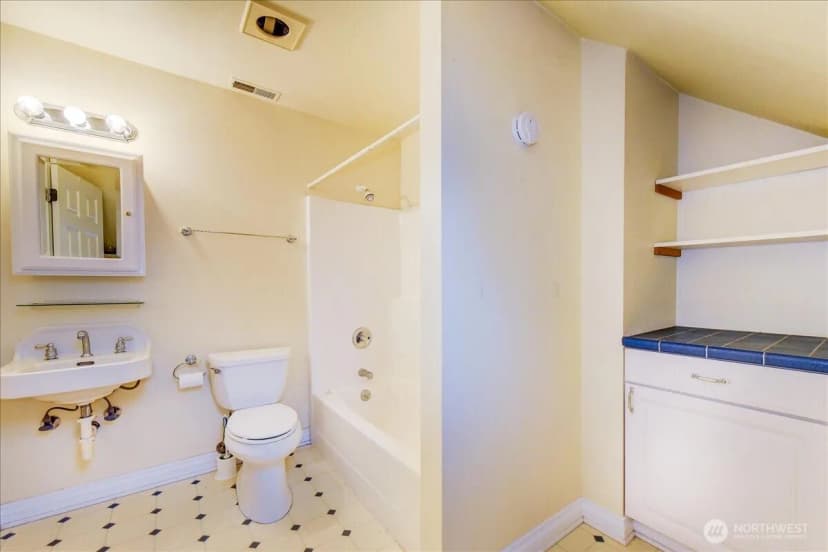 Property photo for 1313 Washington Street, Sumner photo 14