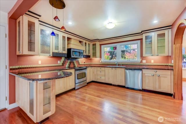 Property photo for 1313 Washington Street, Sumner photo 5