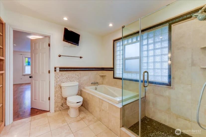 Property photo for 1313 Washington Street, Sumner photo 9