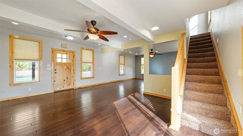 Property photo for 109 Cold Spring Lane, Dayton photo 4