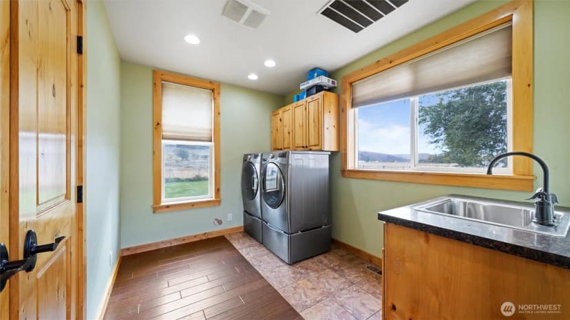Property photo for 109 Cold Spring Lane, Dayton photo 15