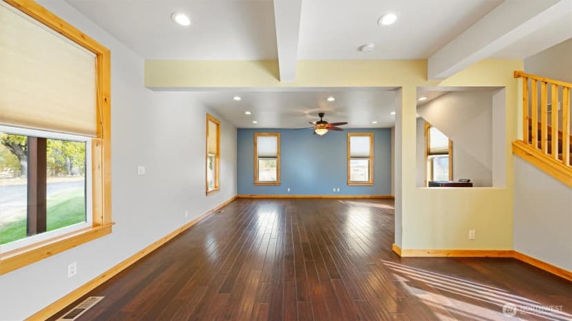 Property photo for 109 Cold Spring Lane, Dayton photo 7