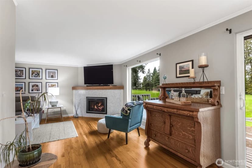 Property photo for 6524 Ne 171st Place, Kenmore photo 7