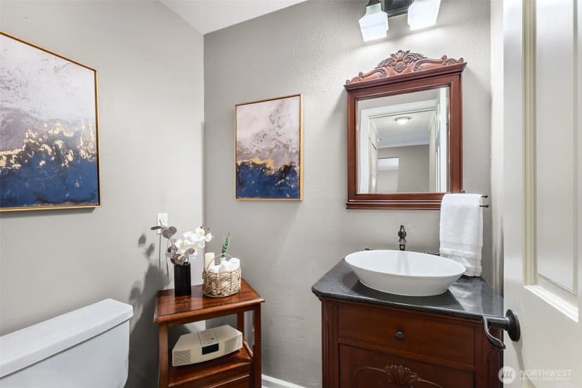 Property photo for 6524 Ne 171st Place, Kenmore photo 20