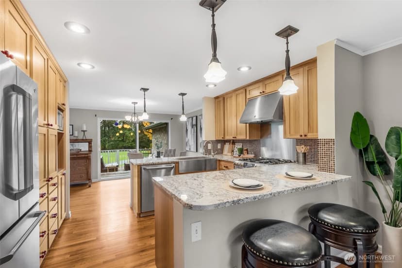 Property photo for 6524 Ne 171st Place, Kenmore photo 15