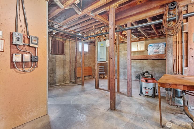 Property photo for 917 13th Street, Bellingham photo 31