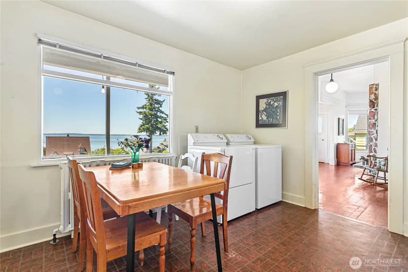 Property photo for 917 13th Street, Bellingham photo 18
