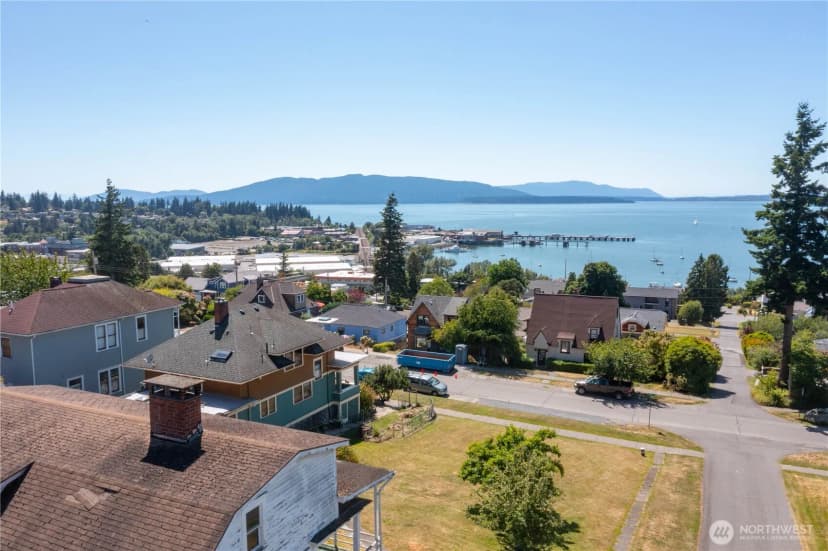 Property photo for 917 13th Street, Bellingham photo 37