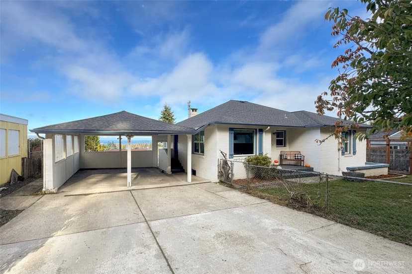 Property photo for 631 Park Avenue, Port Angeles photo 4