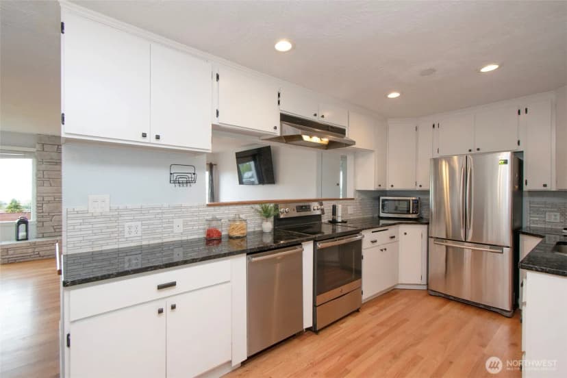 Property photo for 631 Park Avenue, Port Angeles photo 13