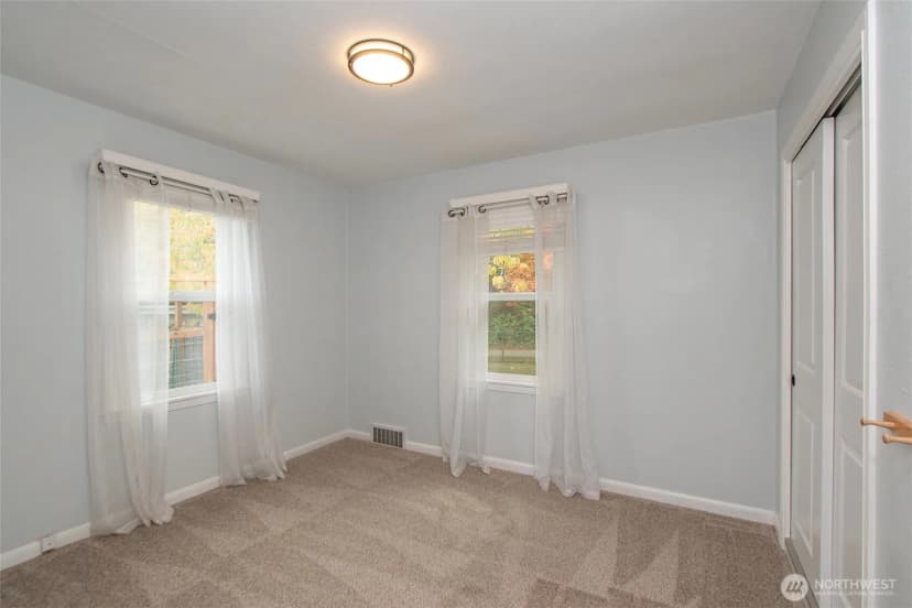 Property photo for 631 Park Avenue, Port Angeles photo 23