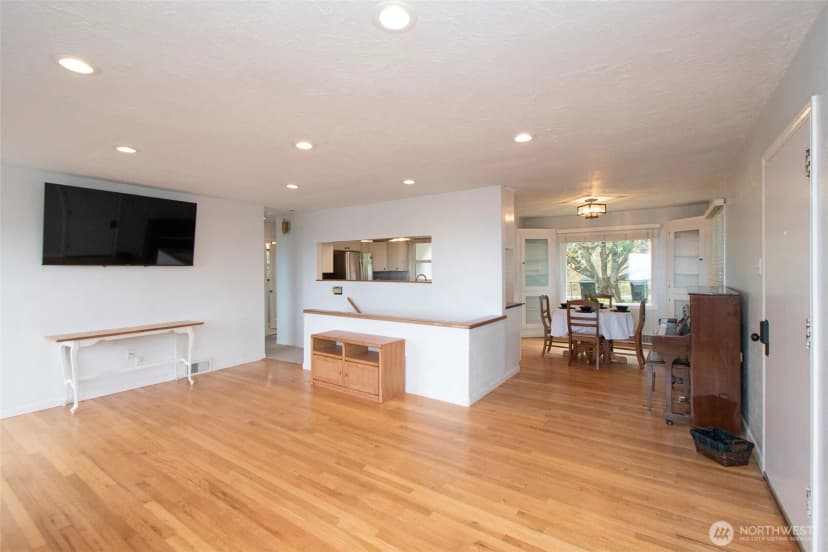 Property photo for 631 Park Avenue, Port Angeles photo 9