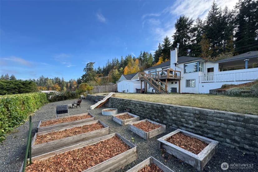 Property photo for 631 Park Avenue, Port Angeles photo 32