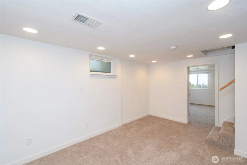 Property photo for 631 Park Avenue, Port Angeles photo 27