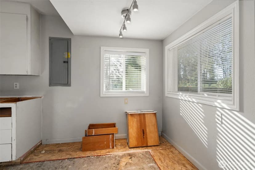 Property photo for 623 Jefferson Street, Centralia photo 11
