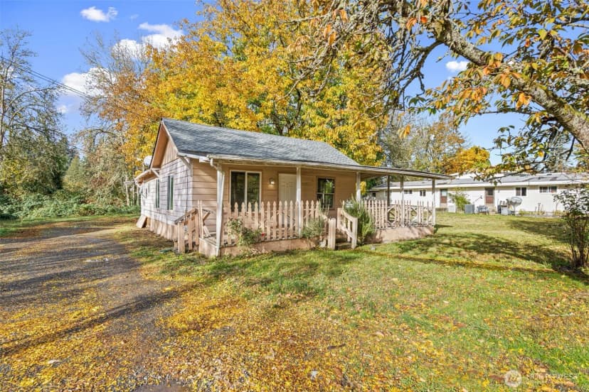 Property photo for 623 Jefferson Street, Centralia photo 2