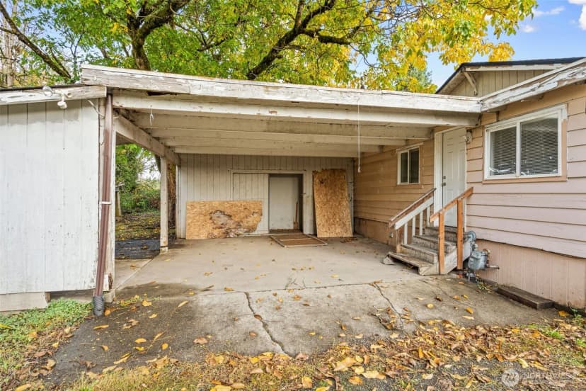 Property photo for 623 Jefferson Street, Centralia photo 20