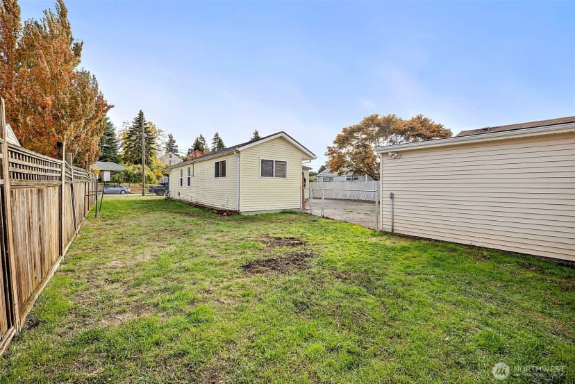 Property photo for 3221 Solie Avenue, Bremerton photo 18