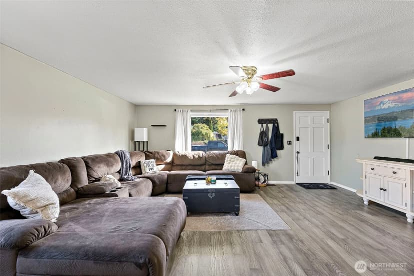 Property photo for 3221 Solie Avenue, Bremerton photo 5
